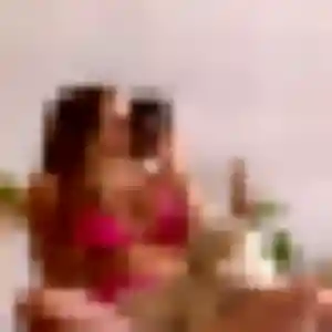 Dounia, femme de 23 ans cherche plan cul à Saint-Aubin-des-Ormeaux