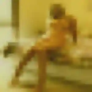 Photo privée de Laura, 41 ans à Saint-Aubin-du-Cormier - rencontre coquine