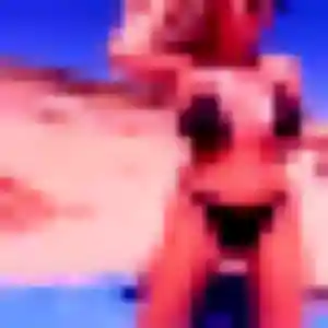 Odile, 23 ans, connectée à Saint-Avaugourd-des-Landes pour une rencontre coquine