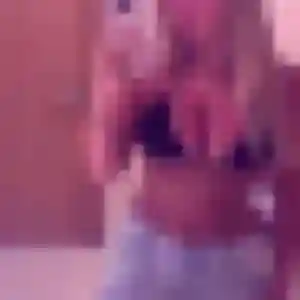 Lisette, 34 ans, connectée à Saint-Bonnet-de-Chavagne pour une rencontre coquine