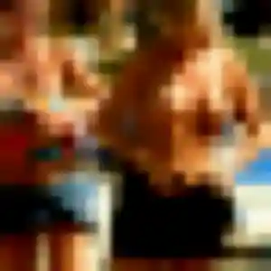Rejoins Celia, 27 ans à Saint-Bonnet-de-Joux gratuitement