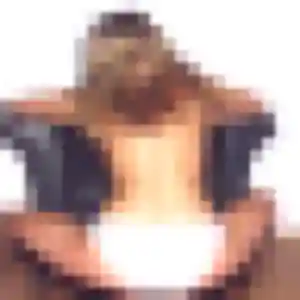 Photo de Louisa à Saint-Clair-sur-l'Elle (35 ans) - plan cul anonyme
