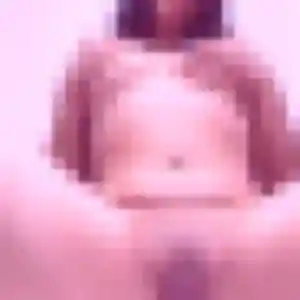 Isabella, 32 ans, connectée à Saint-Cosme-en-Vairais pour une rencontre coquine