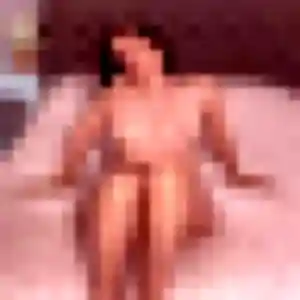 Alexandra, 39 ans, cherche un plan cul à Saint-Denis-de-l'Hôtel