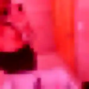 Raphaelle, 25 ans, connectée à Saint-Domineuc pour une rencontre coquine