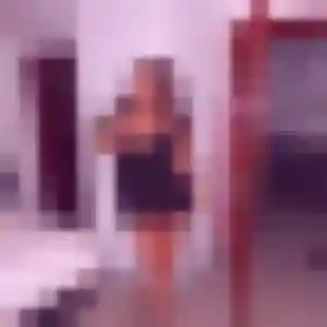 Sexy Adele, 44 ans à Saint-Étienne-de-Brillouet - voir sa photo