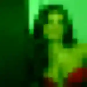 Amel, fille de 34 ans cherche plan cul à Saint-Étienne-de-Montluc