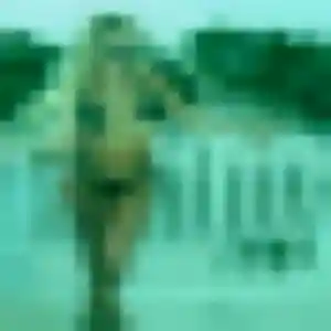 Rejoins Sabrina, 44 ans à Saint-Étienne-du-Bois gratuitement