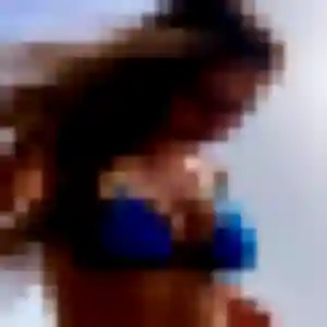 Découvre Irene, 37 ans à Saint-Fiacre-sur-Maine en privé