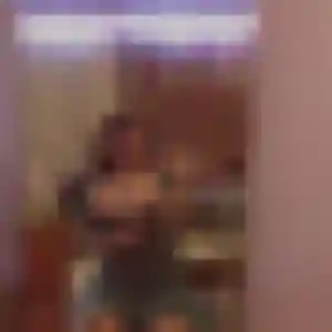 Deborah, 43 ans, en ligne à Saint-Florentin pour une rencontre coquine