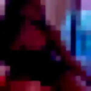 Rachel, 34 ans, connectée à Saint-Fromond pour un plan cul