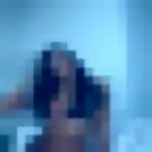 Veronique, femme de 23 ans cherche plan cul à Saint-Georges-de-Reintembault