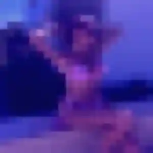 Charmante Estelle, 38 ans à Saint-Georges-sur-Moulon - voir sa photo