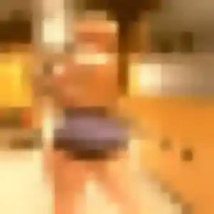 Nolwenn, 34 ans, connectée à Saint-Germain-le-Fouilloux pour une rencontre coquine