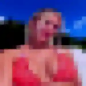 Noemie, 45 ans, connectée à Saint-Germain-Lespinasse pour un plan cul