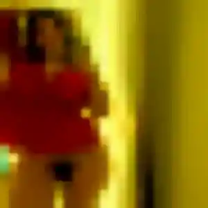 Xaviere, 23 ans, connectée à Saint-Gildas-de-Rhuys pour une rencontre coquine