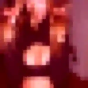 Yasmina, 23 ans, en ligne à Saint-Hilaire-Cottes pour une rencontre coquine