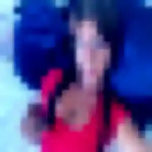 Charmante Noura, 32 ans à Saint-Hilaire-de-Court - voir sa photo