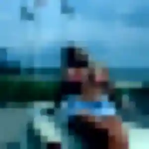 Caroline, 34 ans, cherche un plan cul à Saint-Ignat
