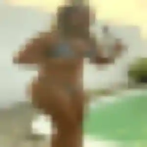 Rachida de Saint-Jean-de-Bournay, 22 ans - plan cul sans lendemain