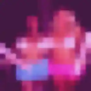 Rejoins Constance, 36 ans à Saint-Jean-de-la-Neuville en privé