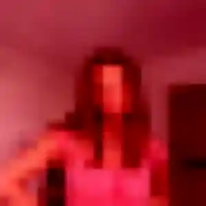 Samantha, femme de 22 ans propose plan cul à Saint-Jeannet
