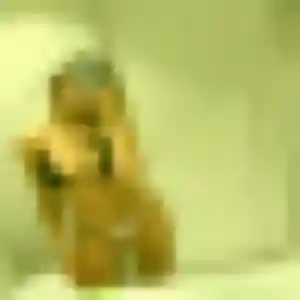 Photo privée de Irina, 24 ans à Saint-Just-la-Pendue - rencontre sans lendemain