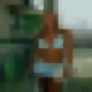 Photo privée de Benedicte, 30 ans à Saint-Laurent-d'Andenay - rencontre coquine