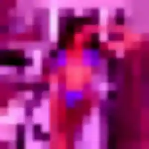 Photo de Elodie à Saint-Laurent-d'Olt (36 ans) - plan cul discret