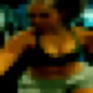 Elsa (34 ans) à Saint-Laurent-sur-Gorre cherche un plan cul rapidement