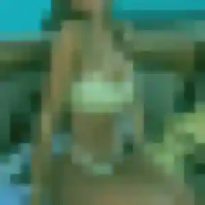 Belle Ursule, 28 ans à Saint-Laurent-sur-Saône - voir sa photo