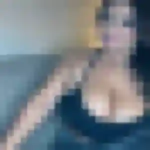 Elena de Saint-Léger-sur-Dheune, 24 ans - plan cul discret