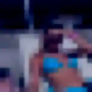 Charmante Lucie, 37 ans à Saint-Léonard - la contacter