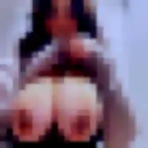 Ambre, 40 ans, disponible à Saint-Lieux-lès-Lavaur pour un plan cul