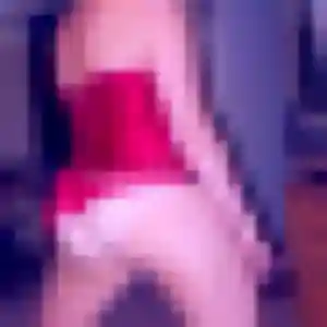 Photo de Anouk à Saint-Mammès (22 ans) - plan cul sans inscription