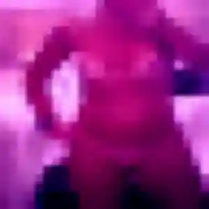 Jade, 42 ans, connectée à Saint-Martin-d'Ardèche pour un plan cul