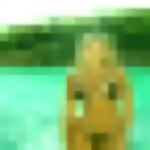 Tiffany, 27 ans, en ligne à Saint-Martin-de-Hinx pour une rencontre coquine