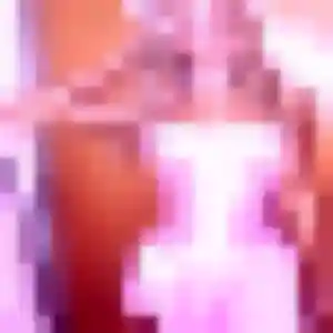 Johanna, 27 ans, en ligne à Saint-Martin-de-Londres pour une rencontre coquine