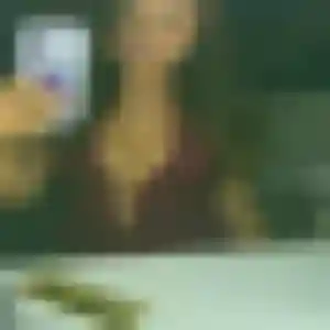 Photo exclusive de Meriem, 33 ans à Saint-Martin-du-Var - plan discret