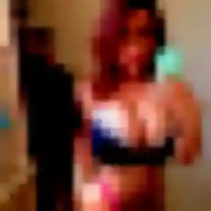 Violette (31 ans) à Saint-Martin-le-Beau propose une rencontre aujourd'hui