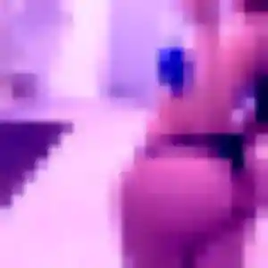Photo privée de Noemie, 25 ans à Saint-Maurice-lès-Châteauneuf - plan discret