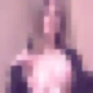Photo de Clara à Saint-Mesmin (22 ans) - plan cul discret