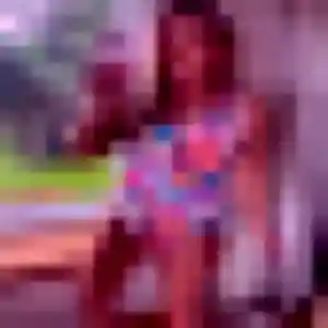 Adelaide (43 ans) à Saint-Montan attend une rencontre rapidement