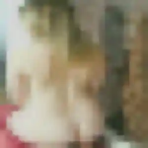 Photo privée de Amandine, 23 ans à Saint-Nicolas-du-Pélem - rencontre coquine