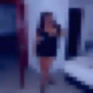 Sandrine de Saint-Ouen-les-Vignes, 36 ans - plan cul discret