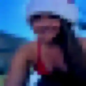 Contacte Marie-Louise, 25 ans à Saint-Ovin en privé