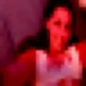 Sofia (22 ans) à Saint-Pabu cherche une rencontre maintenant