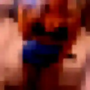Dounia, 23 ans, dispo pour plan cul à Saint-Paul-en-Pareds