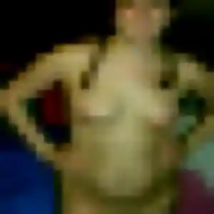 Julie, 37 ans, dispo pour plan cul à Saint-Pierre-de-Bœuf