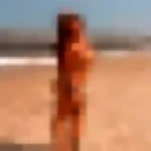 Photo de Leonore à Saint-Pierre-de-Varennes (32 ans) - plan cul anonyme